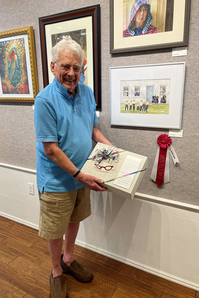 Jack Howard next to his 2nd place winner "Good Morning"